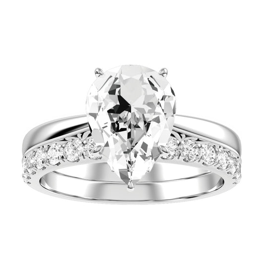 White Gold Pear Cut Diamond Engagement Ring with Matching Wedding Band