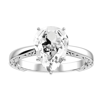 White Gold Pear Cut Diamond Engagement Ring with Matching Wedding Band